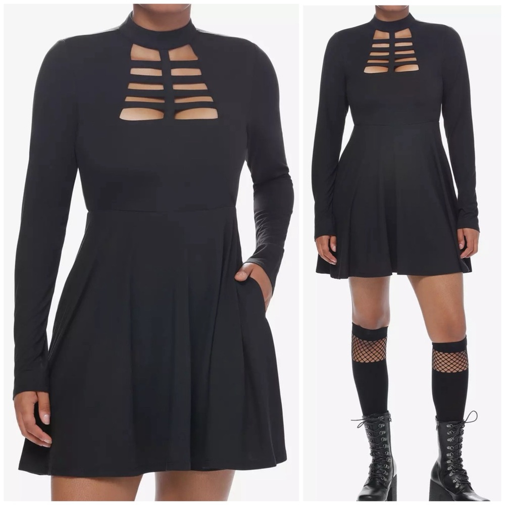 HOT TOPIC Cosmic Aura Black Cutout Mock Neck Long-Sleeve Dress NWT Sz S pockets